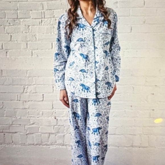 Printfresh Other - Printfresh Flamenco long sleeve Pajama Set in blue size small NEW